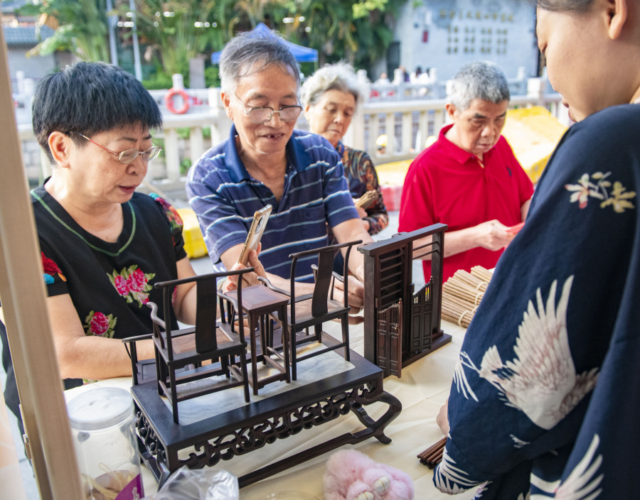 非遗技艺推广活动，年轻人的热爱与传承