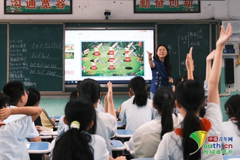 学校跨文化交流平台的搭建与视野拓展之道