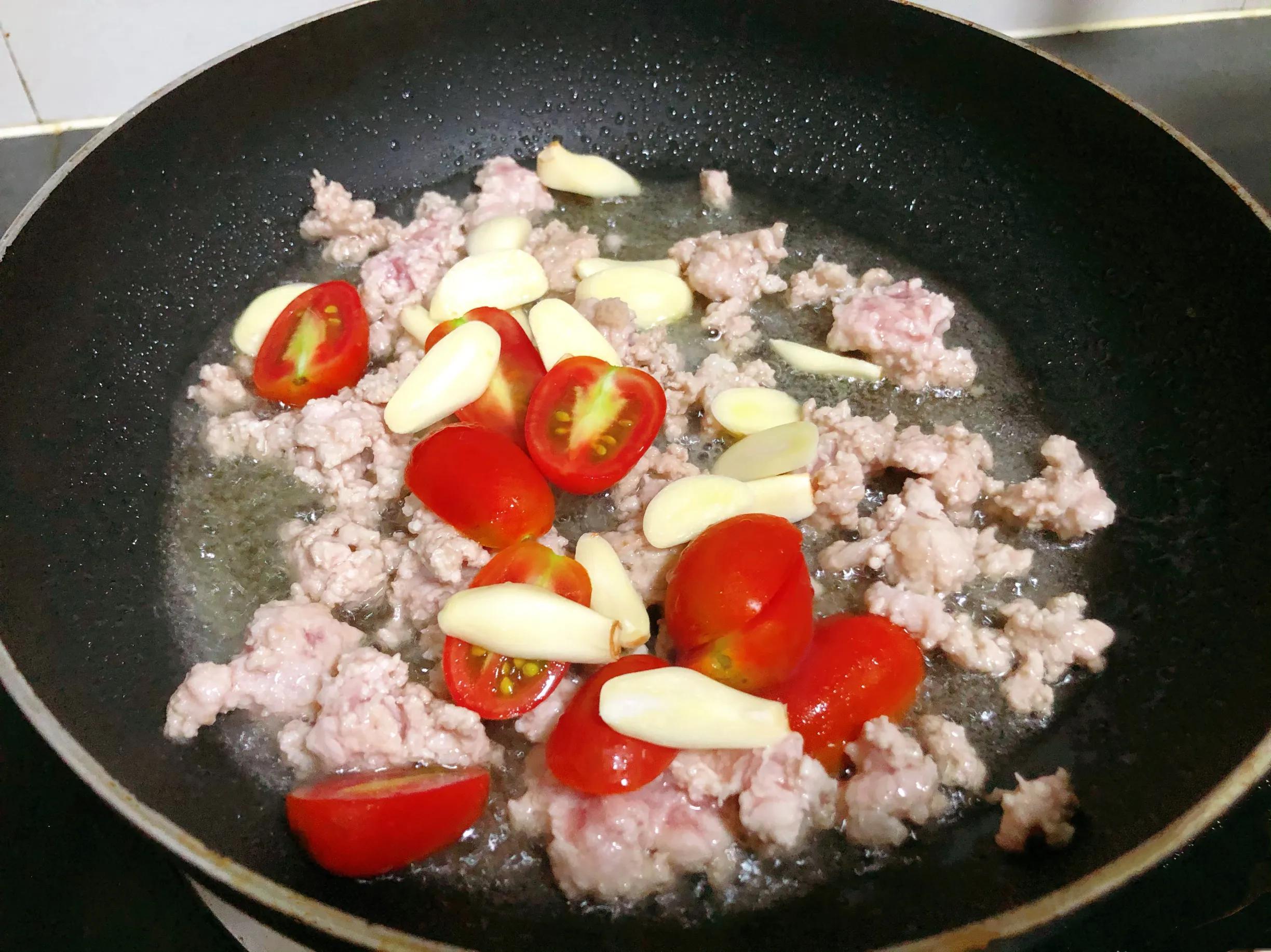 饮食调整，祛湿良方，告别湿气困扰