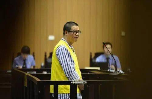 李铁人生轨迹变迁与反思，服刑期满后的六十岁挑战