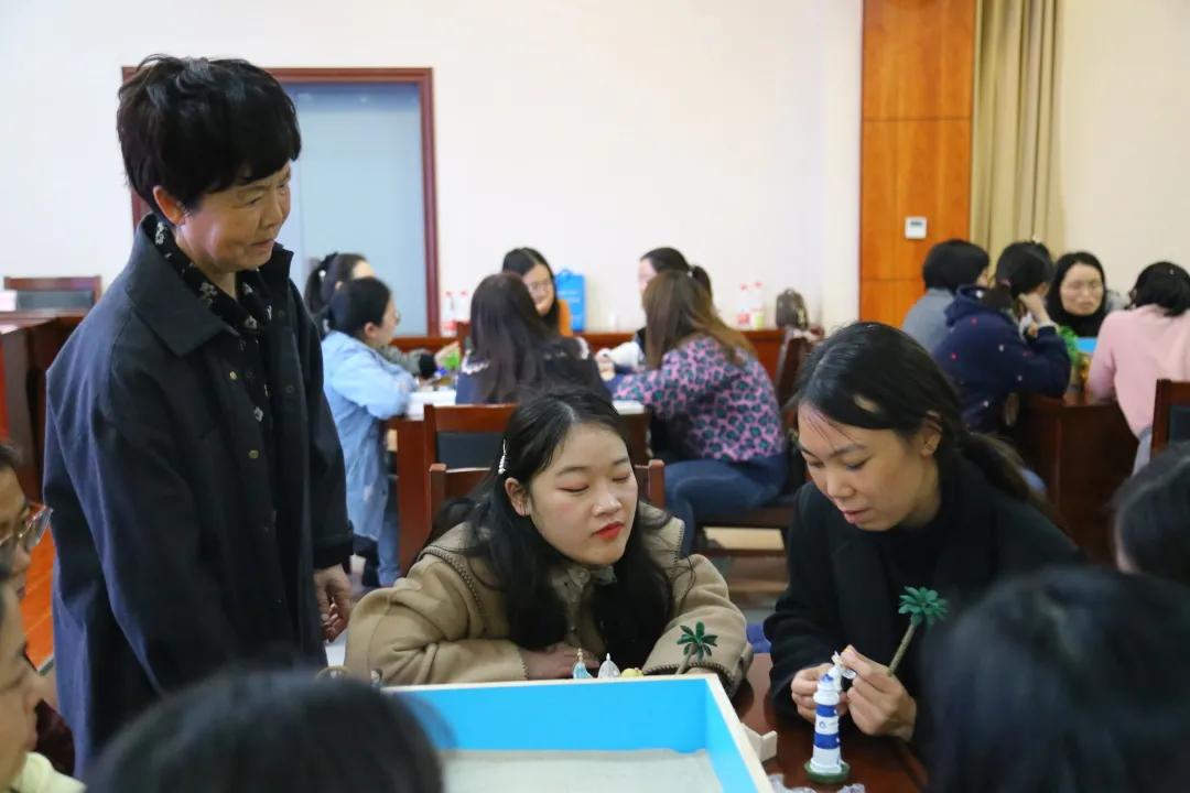 沙盘游戏，如何激发儿童心理表达能力的启蒙之旅